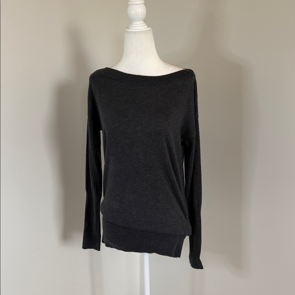 White House Black Market women’s Gray Sweater size Xs